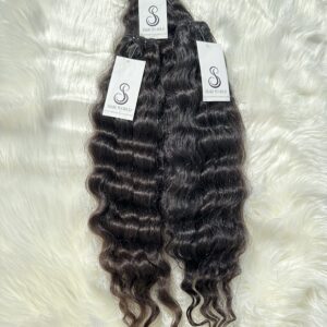 THREE LUXE RAW HAIR BUNDLES